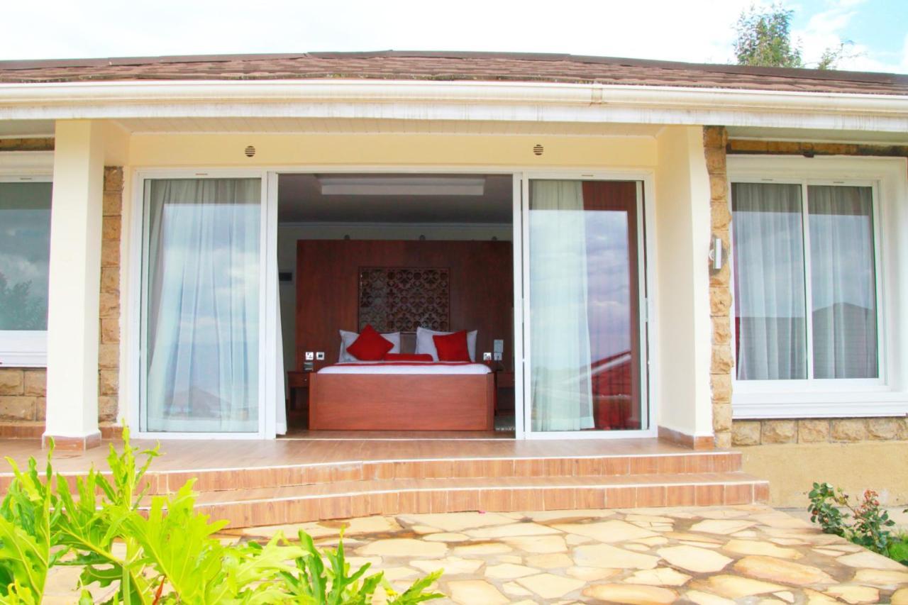 Lodge Elementaita Mountain